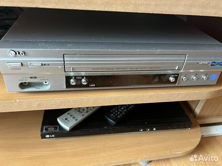 DVD плеер и видео плеер LG