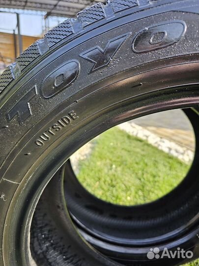 Toyo Winter Tranpath MK4a 215/60 R17 96Q