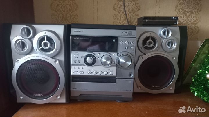 Музыкальный центр aiwa