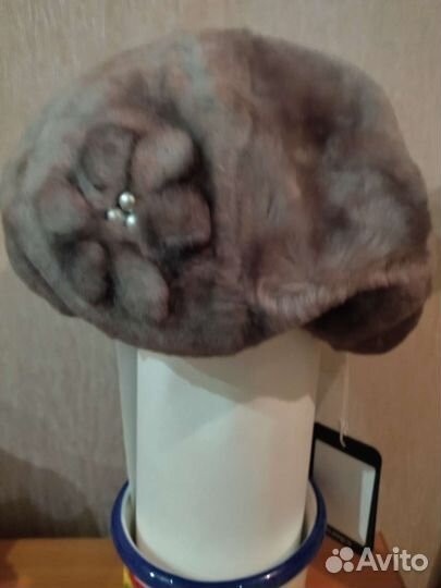 Берет женский меховой