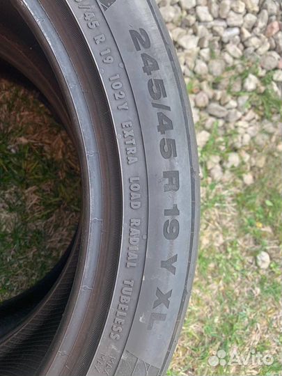 Continental ComfortContact - 5 245/45 R19 102Y
