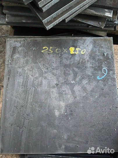 Закладная пластина 300х300х10