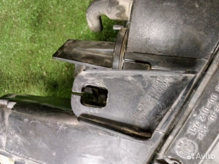 Фара ксеноновая передняя правая Bmw 7-Series E65