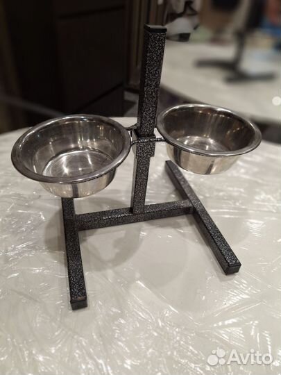 Кормушка для животных