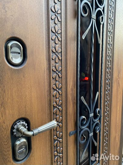 Входная дверь с терморазрывом Лацио Дуб