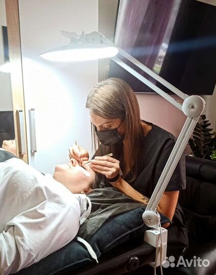 Наращивание ресниц