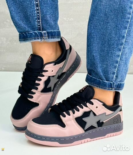 Женские кроссовки bape