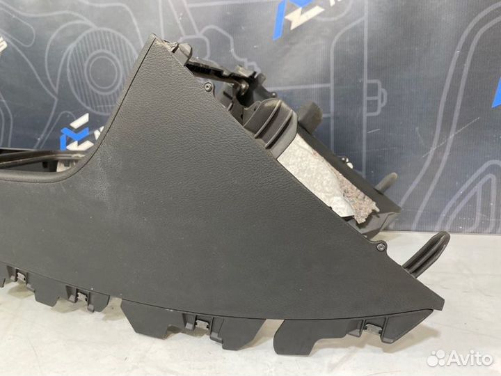 Центральная консоль Volkswagen Passat Variant B6