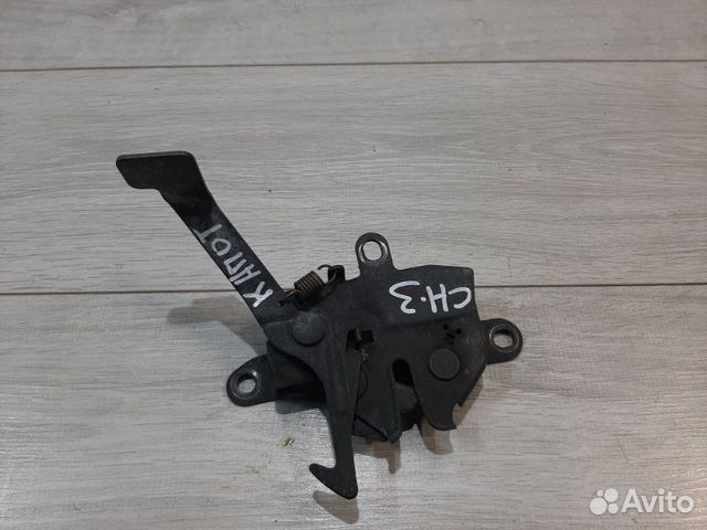 Замок капота передний Toyota Chaser GX100 1GFE