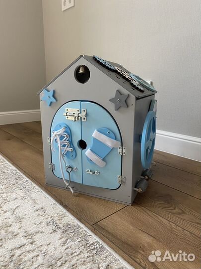 Бизиборд домик со светом большой