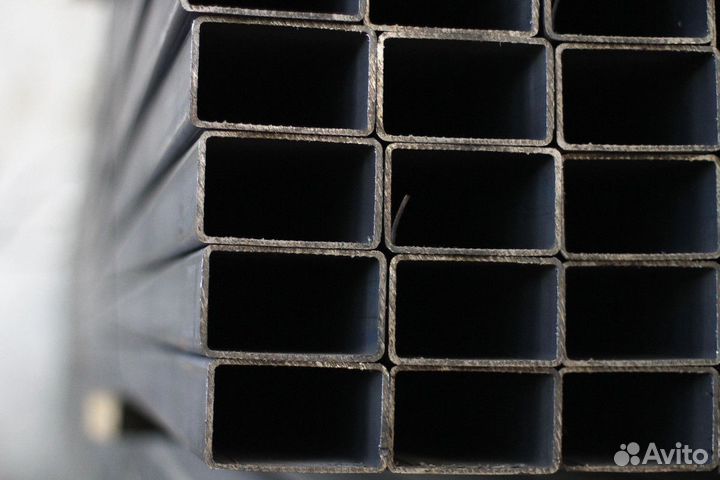 Труба профильная 60х30х2. Металлопрокат