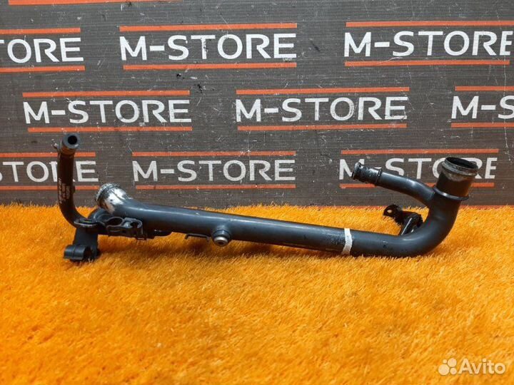 Патрубок системы охлаждения Audi A4 B7/8E ALT 2007