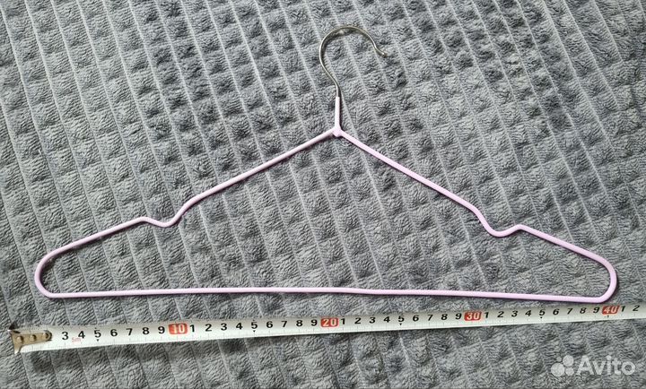 Вешалки плечики комплект