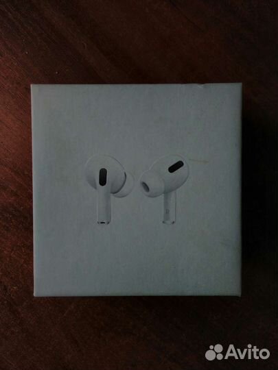 Коробка от airpods pro