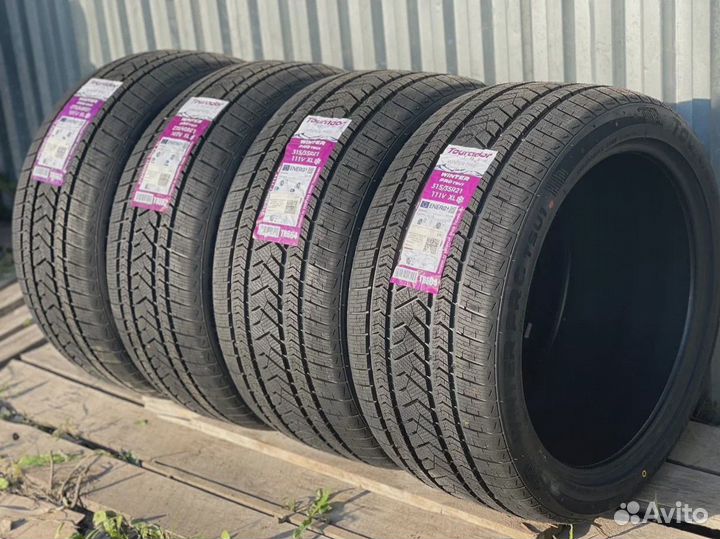 Tourador Winter Pro TSU1 275/40 R21 и 315/35 R21