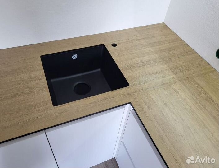 Столешницы из компакт ламината под бетон