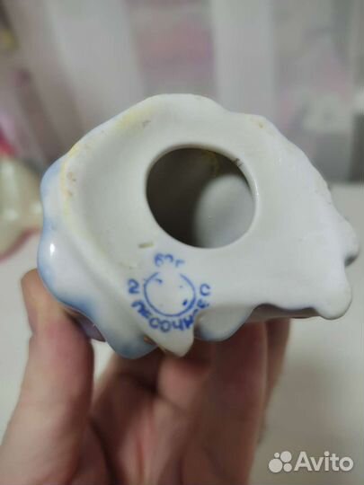 Фигурка девушка с яблоком и собакой СССР