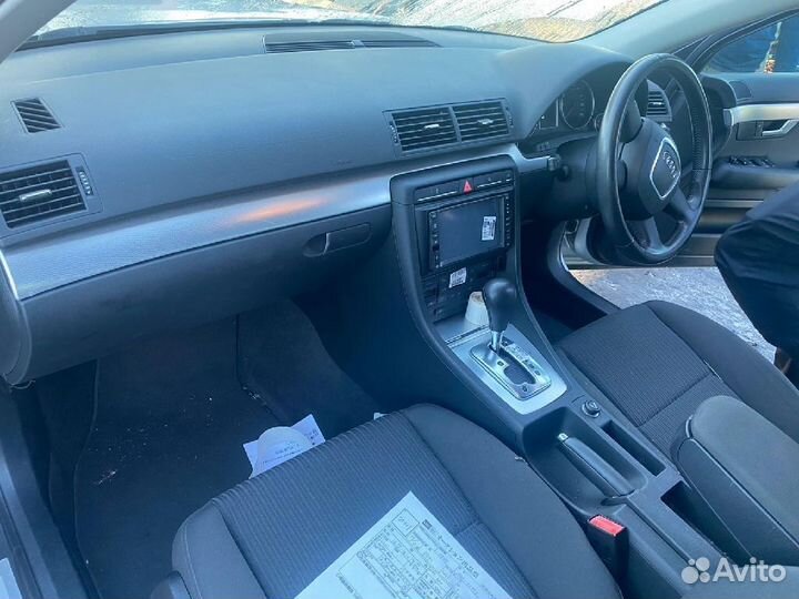 Блок предохранителей 4147070 на Audi A4 Avant