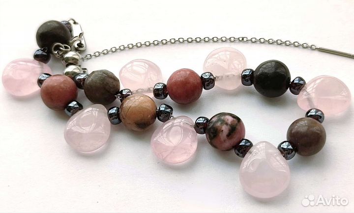 Браслет из натурального Родонита и Розового Кварца