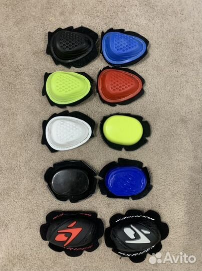 Слайдеры для мото экипировки