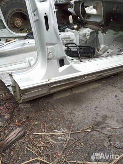 Порог правый BMW E46