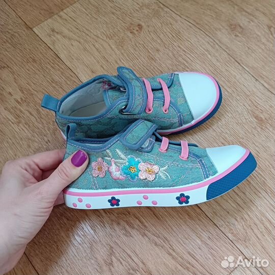 Обувь для девочки