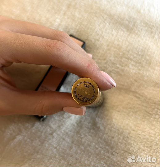 Помада gucci brilliant 112