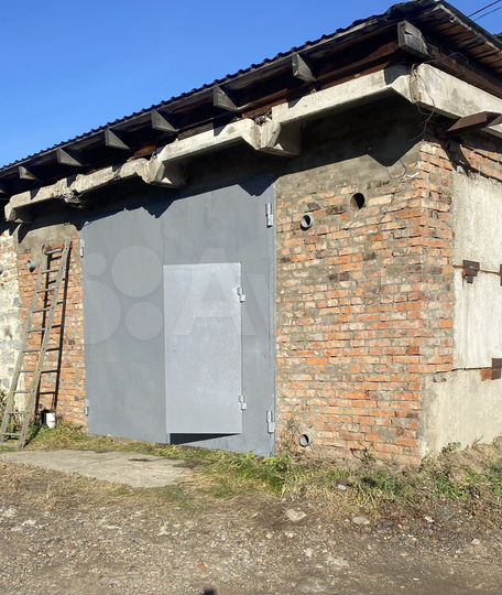 Гараж, > 30 м²