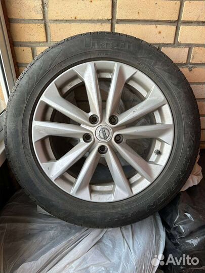 Pirelli scorpion verde 215 60 r17 на Nissan Qashqa