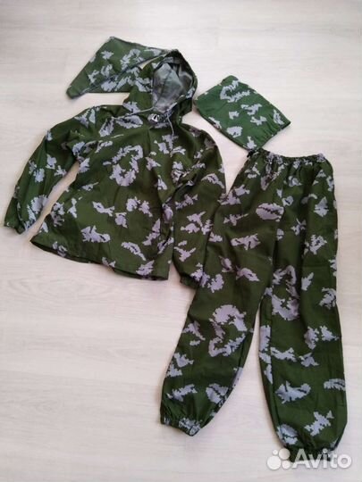 Камуфляжный костюм