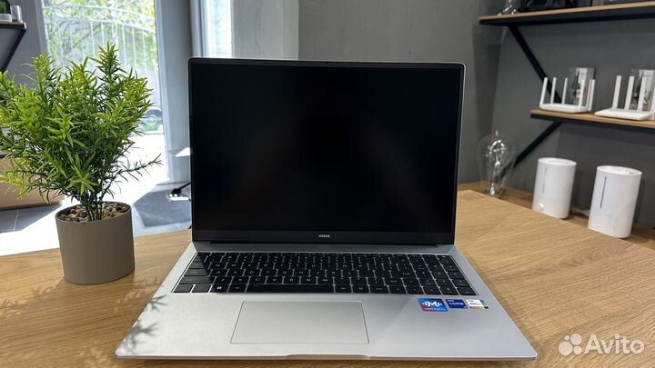 Honor Magicbook X16 Pro 1tB