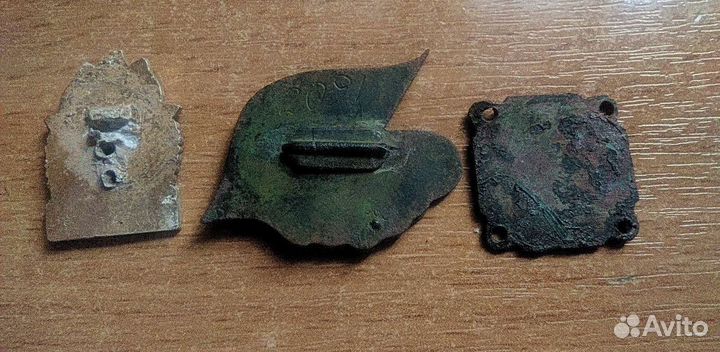 Тяжелые значки СССР