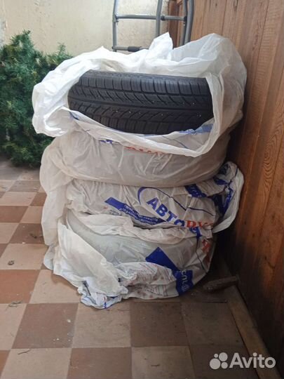 Kormoran Road 165/70 R13 79T