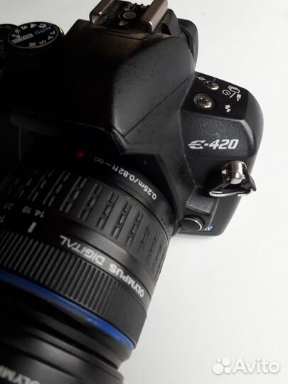 Зеркальный фотоаппарат olympus e-420