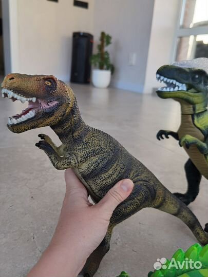 Игрушки динозавры большие
