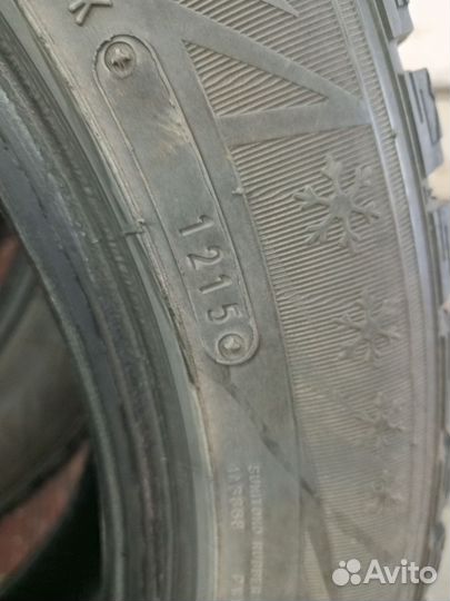 Dunlop SP Winter Ice 02 205/55 R16 94T