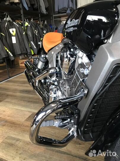 Indian Scout 2016 Thunder Black