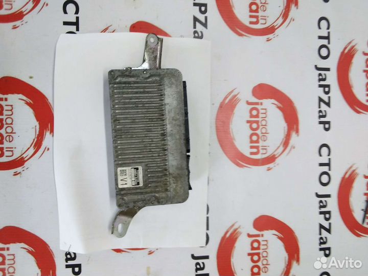 Блок управления двигателем Toyota