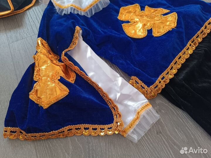 Костюм мушкетера