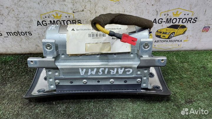 Подушка безопасности пассажирская Carisma 1