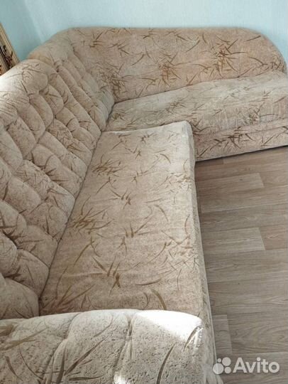 Угловой диван