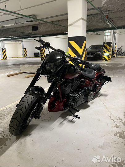 Harley-Davidson Breakout CVO Pro Street