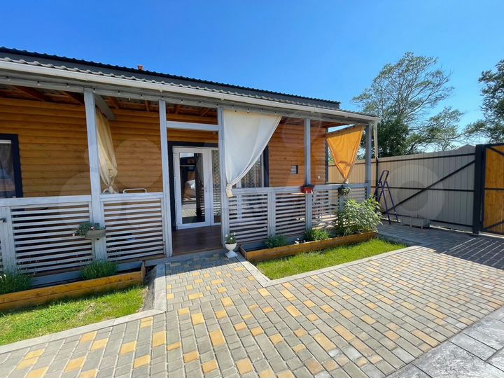 Дом 30 м² на участке 3 сот.