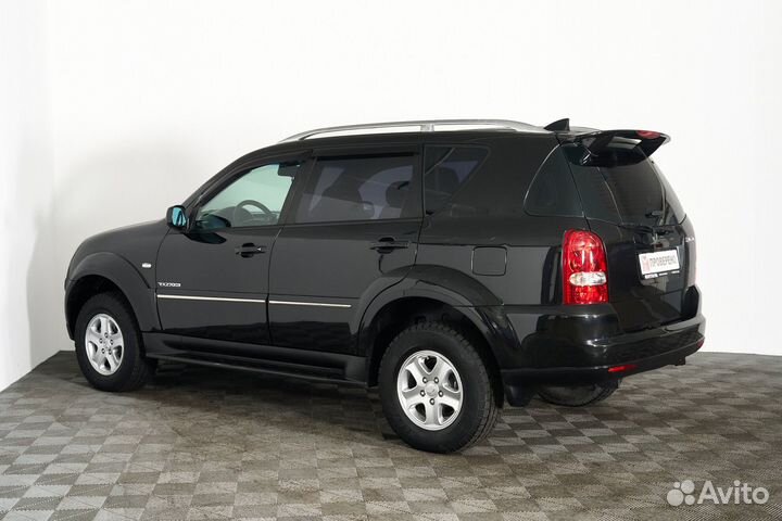 SsangYong Rexton 2.7 AT, 2011, 179 000 км