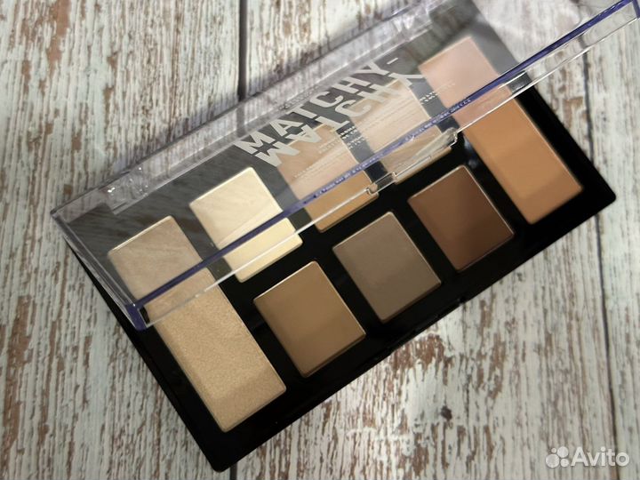 NYX Палетка для монохромного макияжа