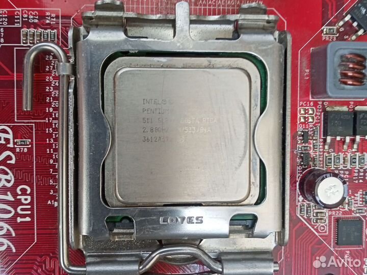 Материнская плата 775