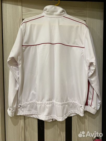 Спортивный костюм женский