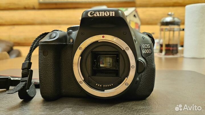 Фотоаппарат Canon eos 600d kit