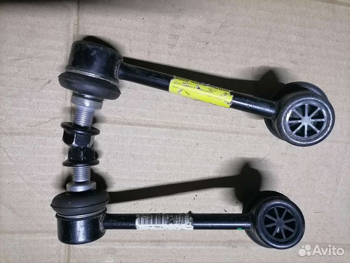 Косточки стабилизатора задние KIA Stinger