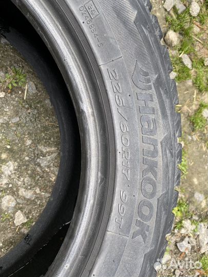 Hankook Radial 866 225/60 R17 99W